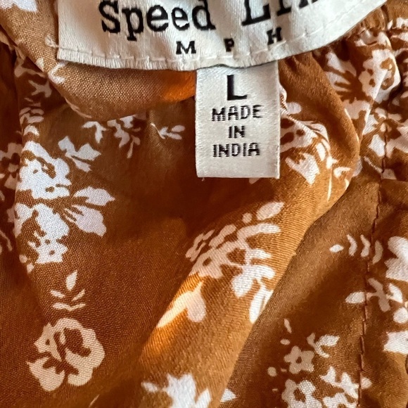 Speed Limit Off Shoulder Blouse - Picture 2 of 2